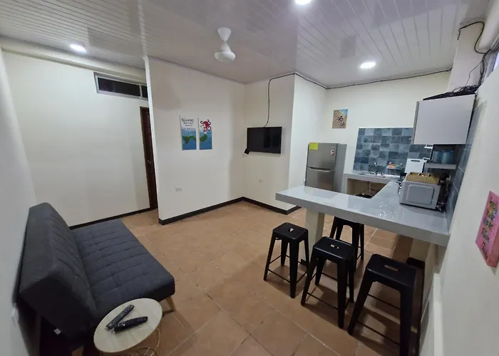 Tropical Twins Apartment